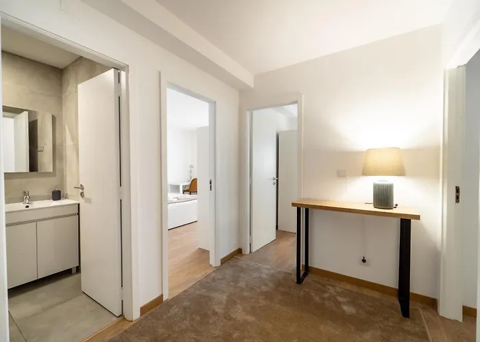 Feliciano Ramos 3 - T4 Familiar Perto Do Centro Da - Appartement